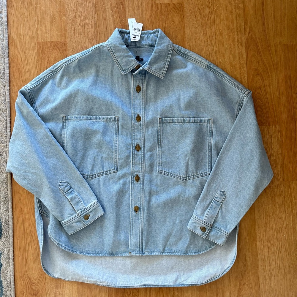 NWT Express Oversized Denim Shaket